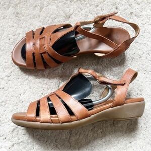 Naturlizer Women's Brown Leather Gladiator Style Velcro Adjustable Ankle Sandals